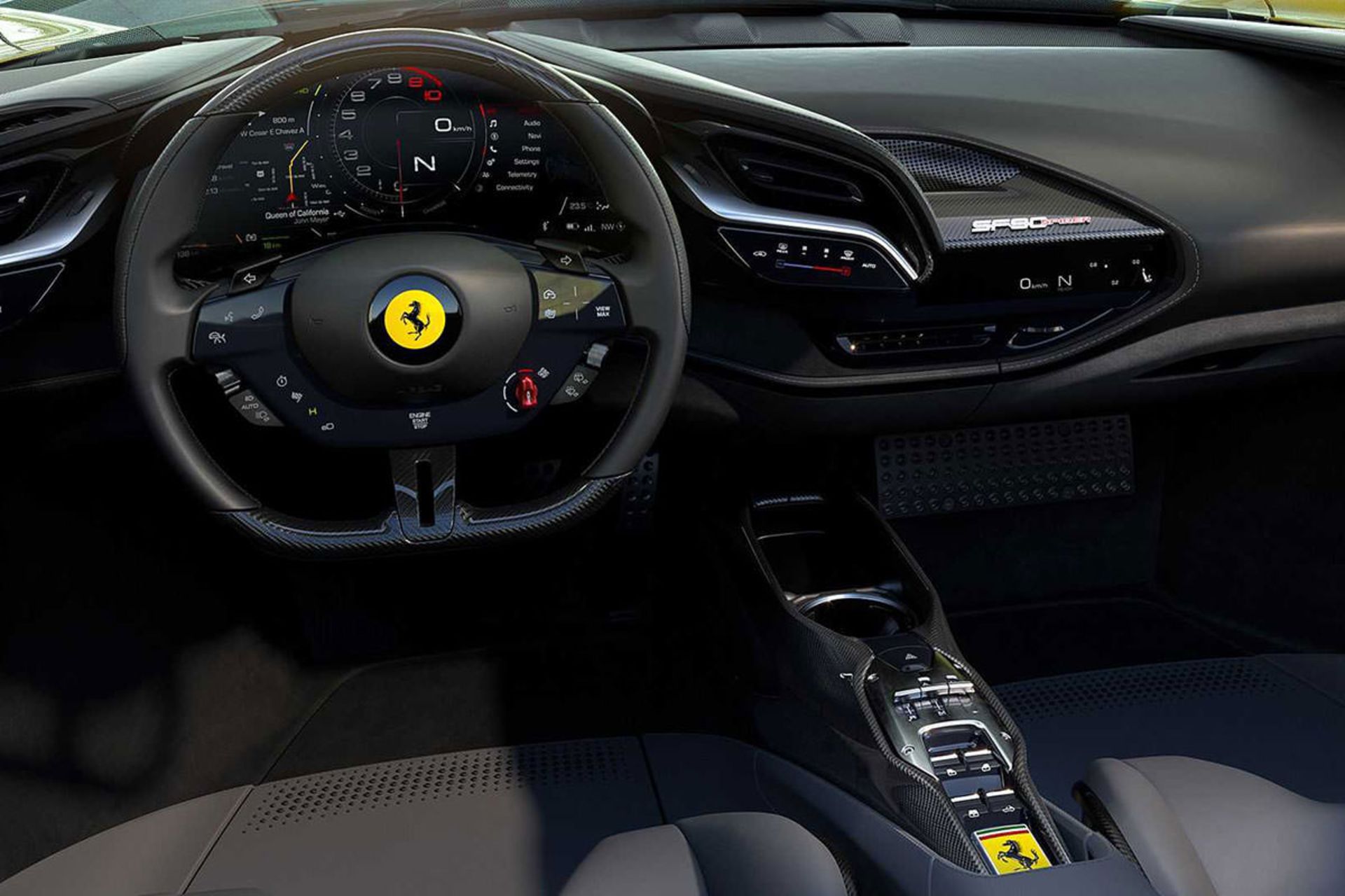 نمای کابین ابرخودرو پلاگین هیبریدی روباز فراری SF90  اسپایدر / Ferrari SF90 Spider 