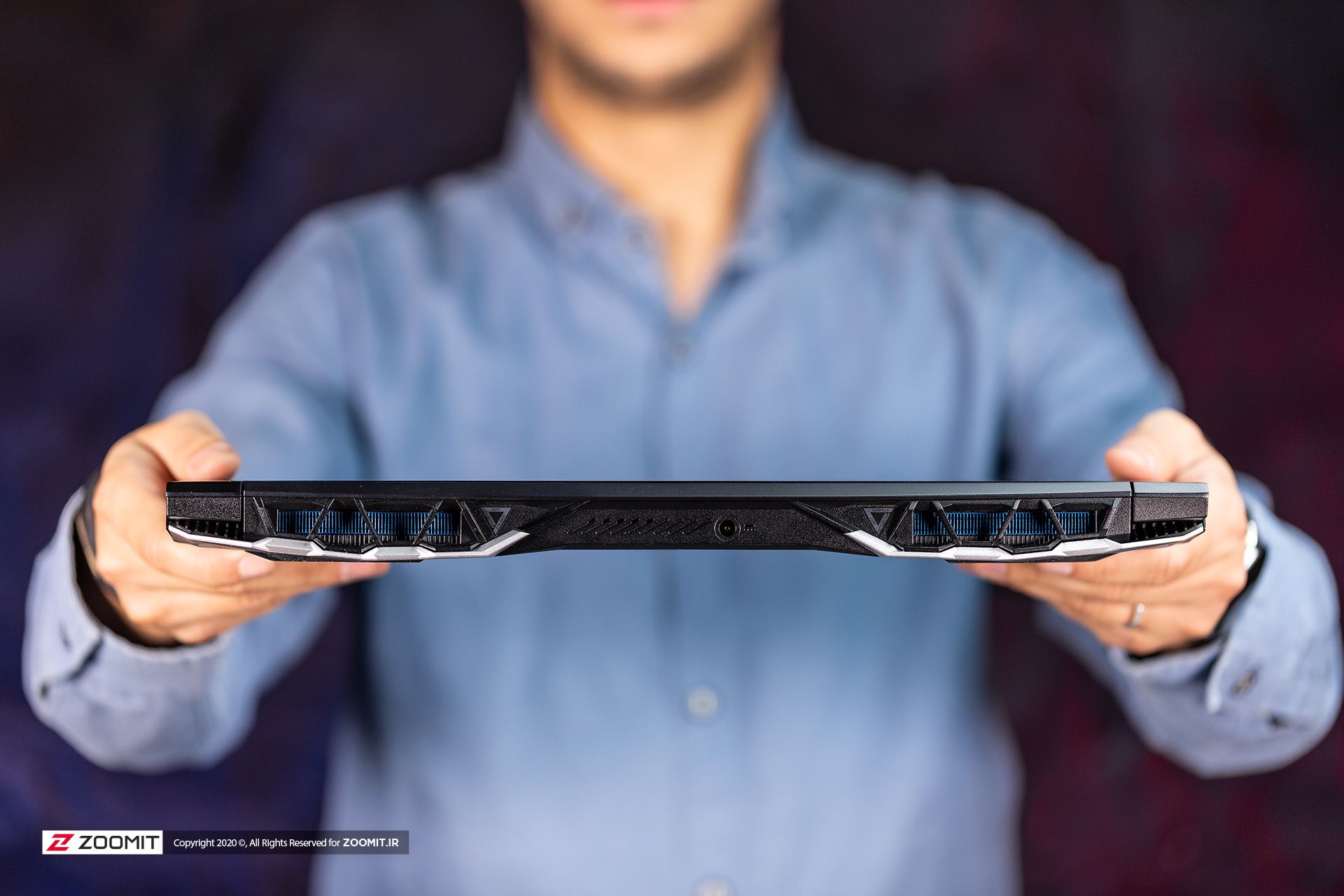 دریچه های هوای پشتی لپ تاپ ایسر هلیوس ۳۰۰