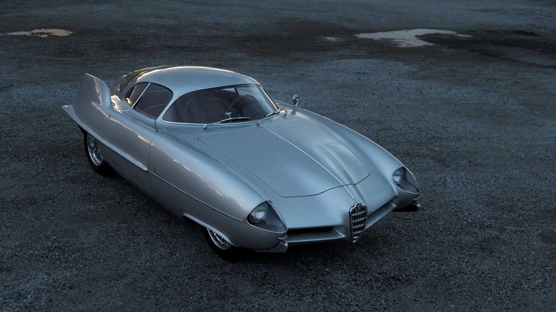 نمای سه چهارم جلو خودروی مفهومی آلفا رومئو / Alfa Romeo B.A.T. Concept Car با رنگ خاکستری