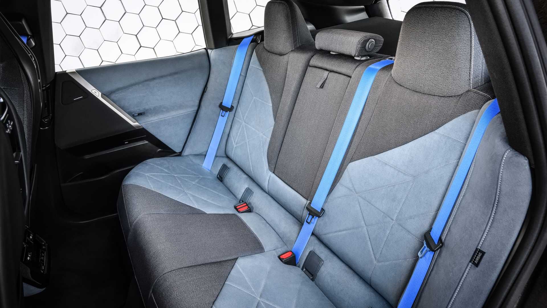 BMW iX شاسی بلند برقی بی ام و آی ایکس فضای داخلی