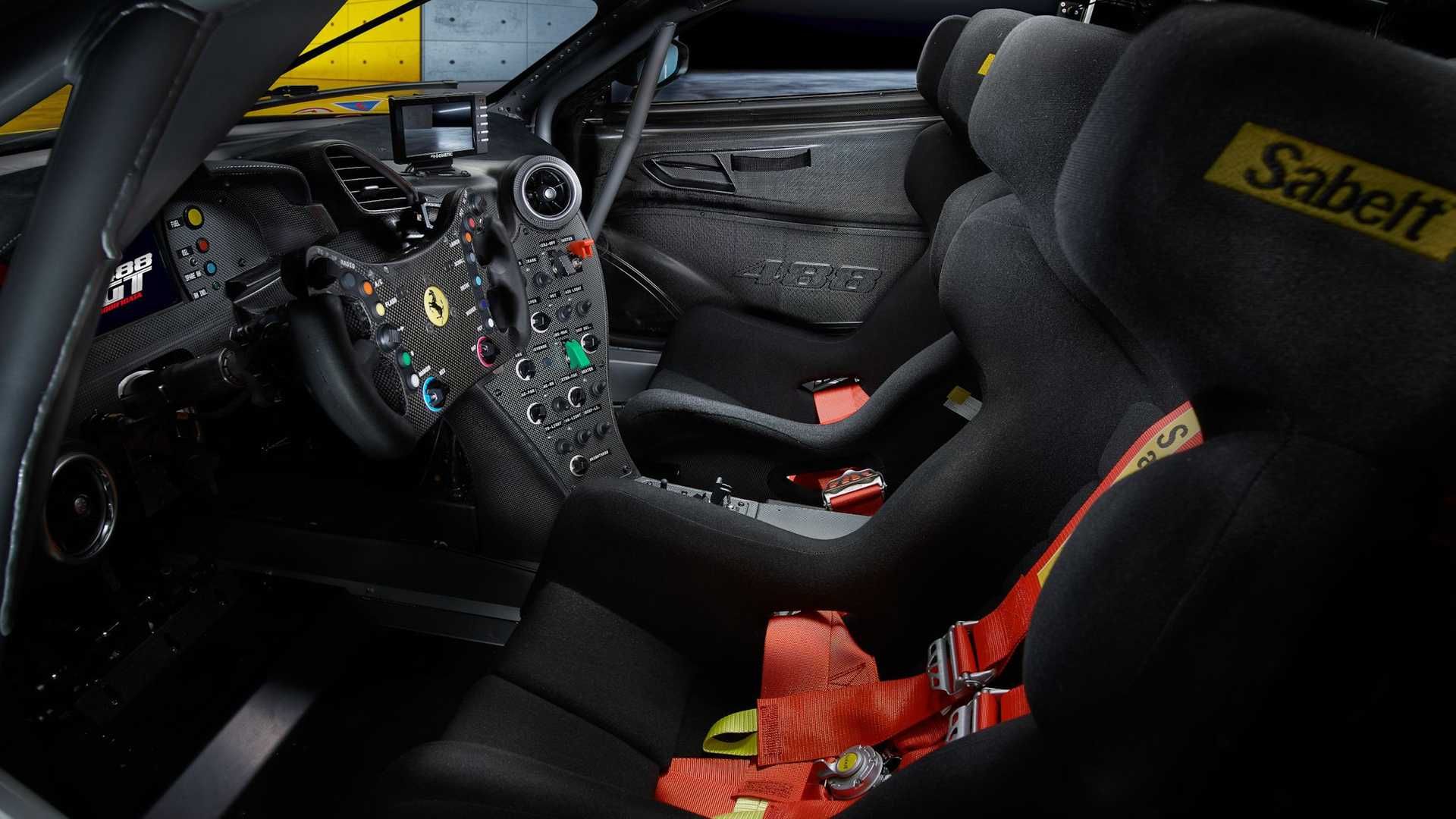 مرجع متخصصين ايران Ferrari 488 GT Modificata فراري 488 موديفيكاتا