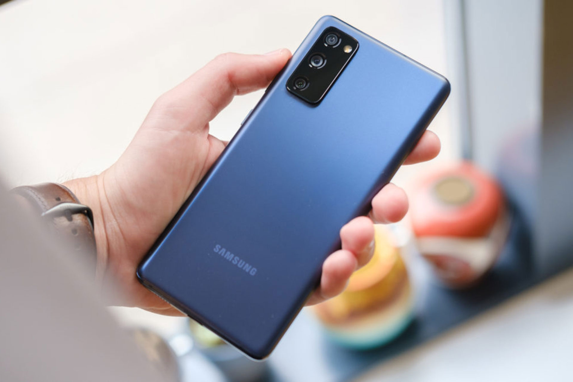 Samsung galaxy s двадцать. Самсунг s20 Fe. Смартфон Samsung Galaxy s20 Fe. Samsung Galaxy s20 Fe 5g. Samsung Galaxy s 20 f.