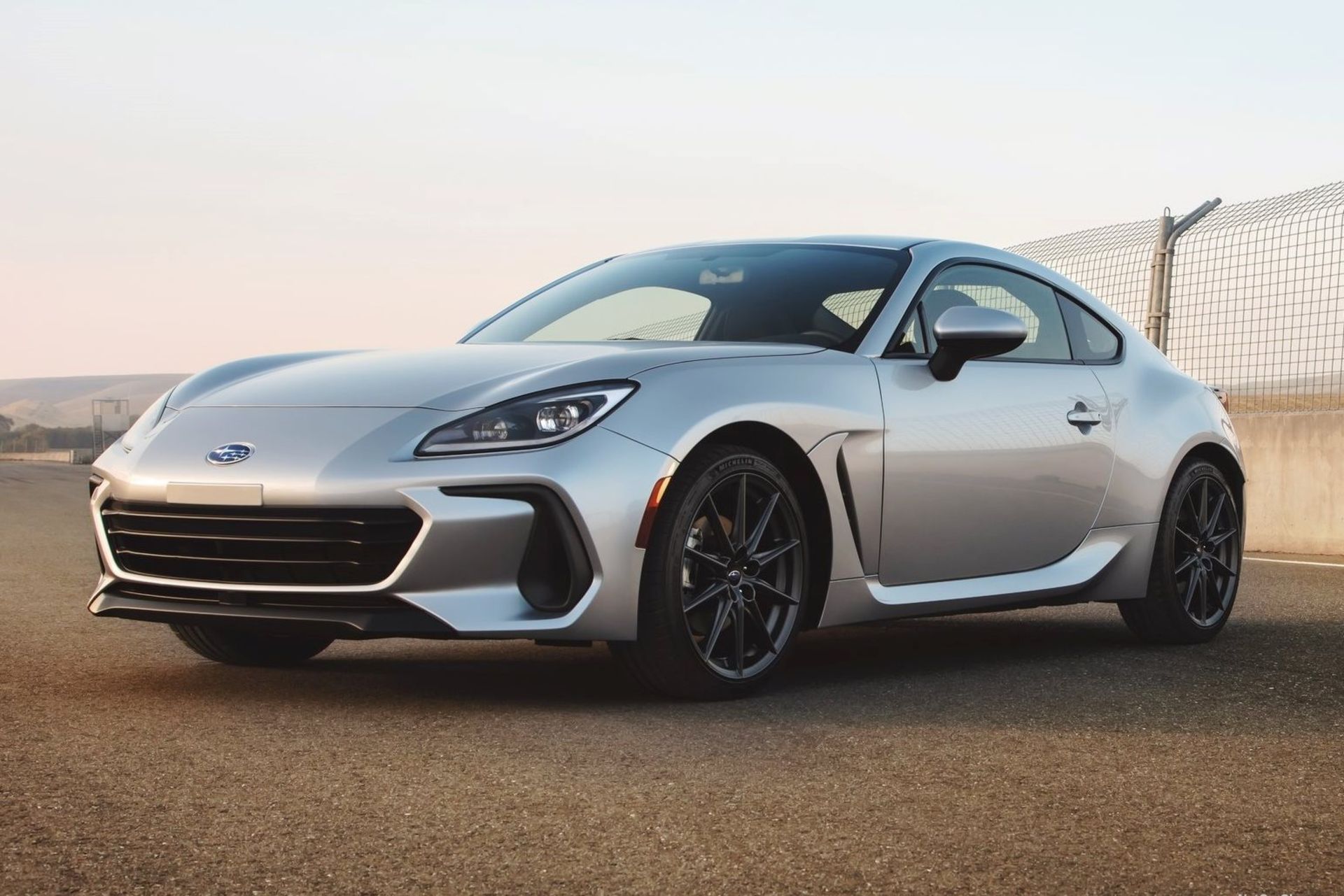  سوبارو بی آر زد Subaru BRZ 2020 نمای روبرو