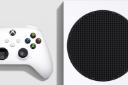 Xbox Series S / ایکس باکس سری اس نمای بغل با دسته
