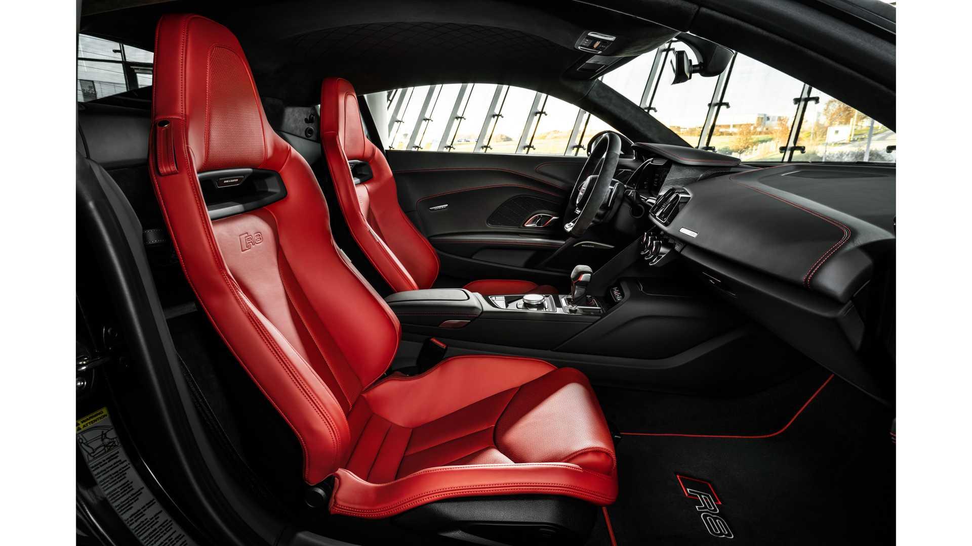 Audi R8 RWD Panther Edition ائودی آر8 پنتر ادیشن نمای داخلی