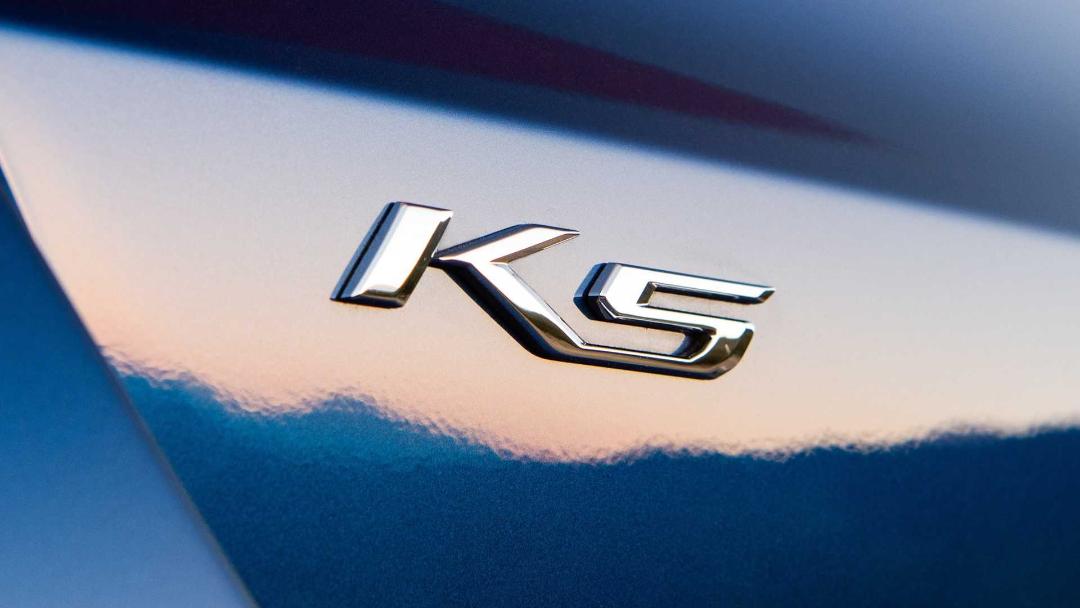 نشان K5 شرکت کیا / Kia