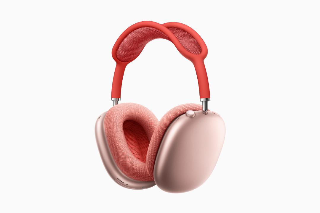 رنگ صورتی ایرپادز مکس اپل / Apple AirPods Max از نمای سه رخ
