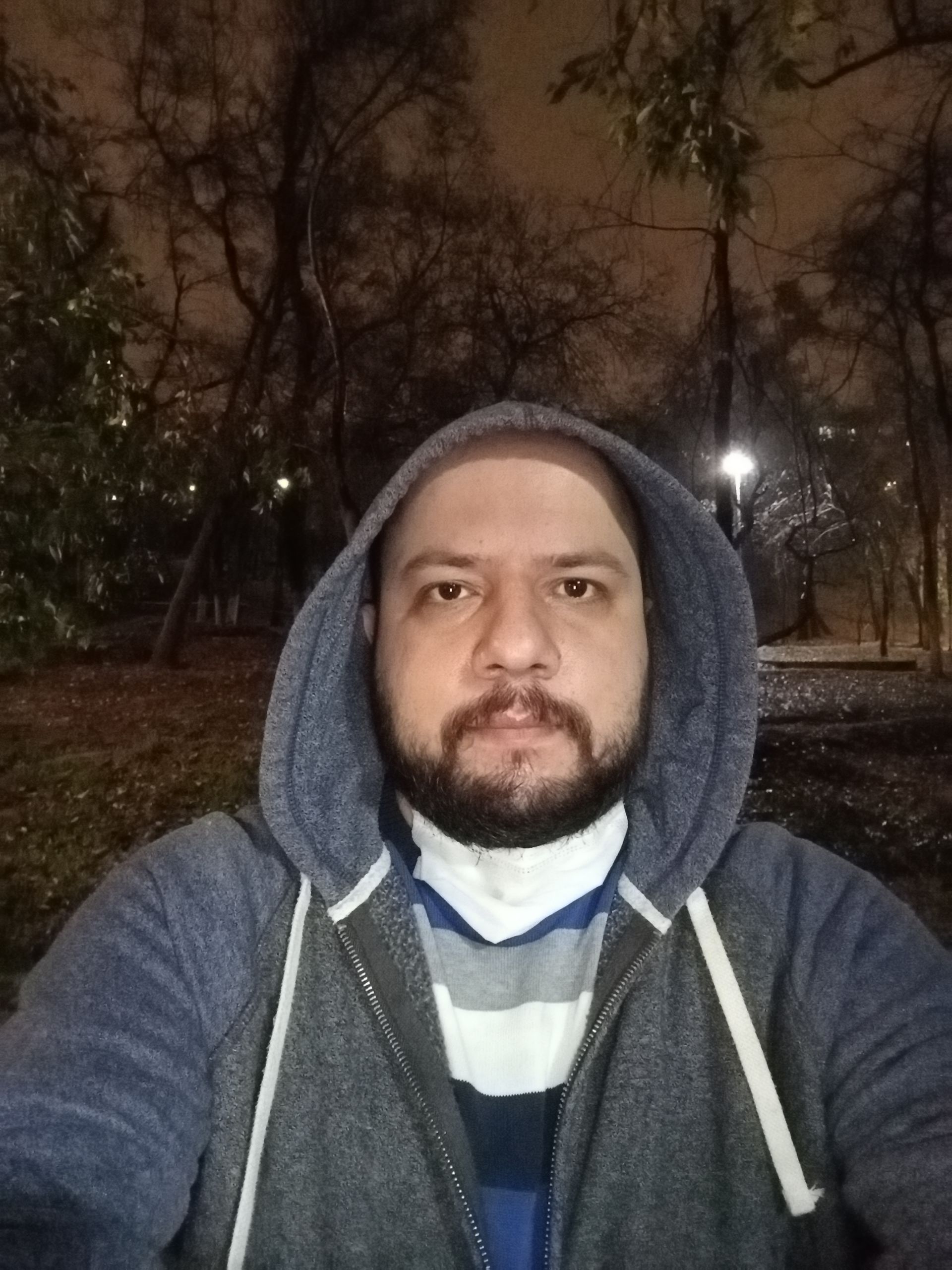 نمونه عکس دوربین سلفی گوشی هواوی Y9a - مجید نوردوست