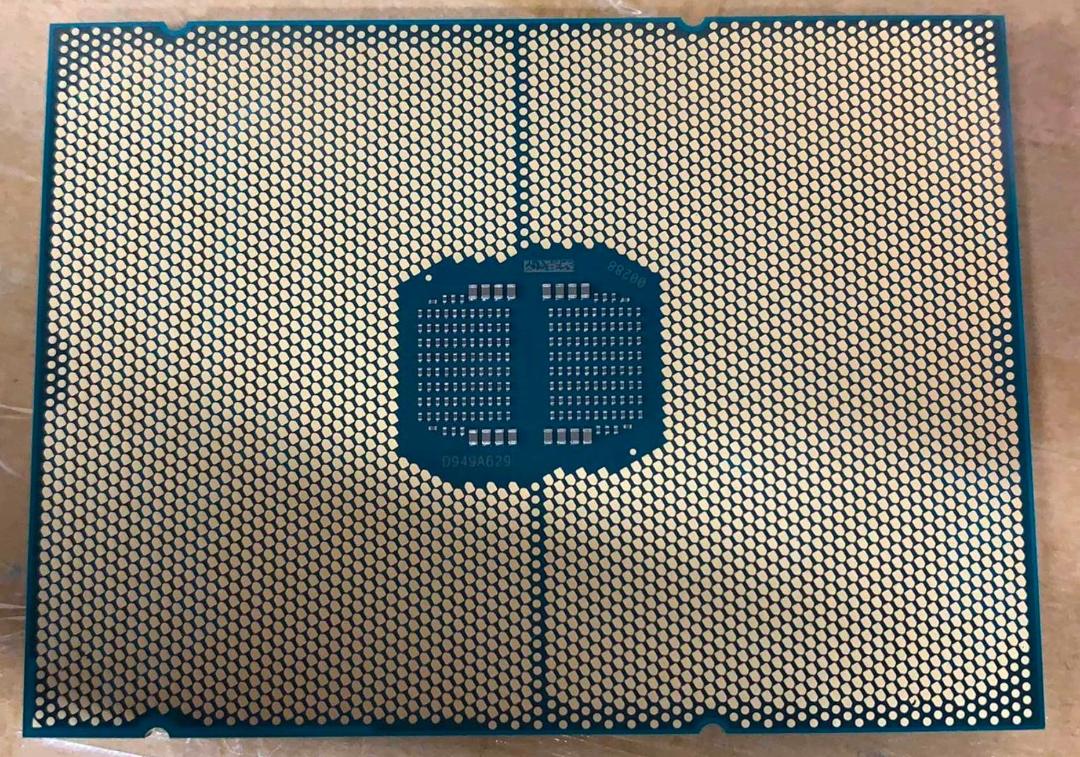 بخش پشتی تراشه سفایر رپیدز اینتل / Intel Sapphire Rapids فاش شده