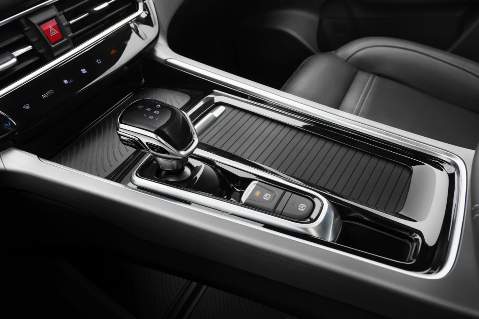 JAC X7 جک ایکس 7 کرمان موتور K7 نمای داخلی