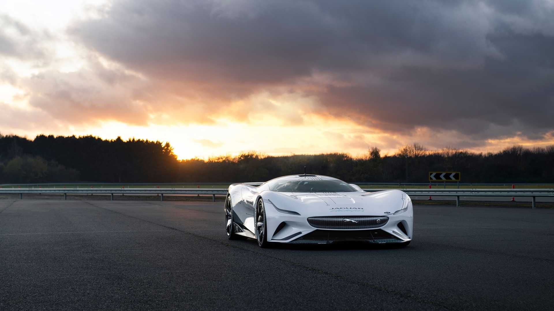 Jaguar Vision Gran Turismo SV ابرخودرو مفهومی جگوار گرن توریسمو