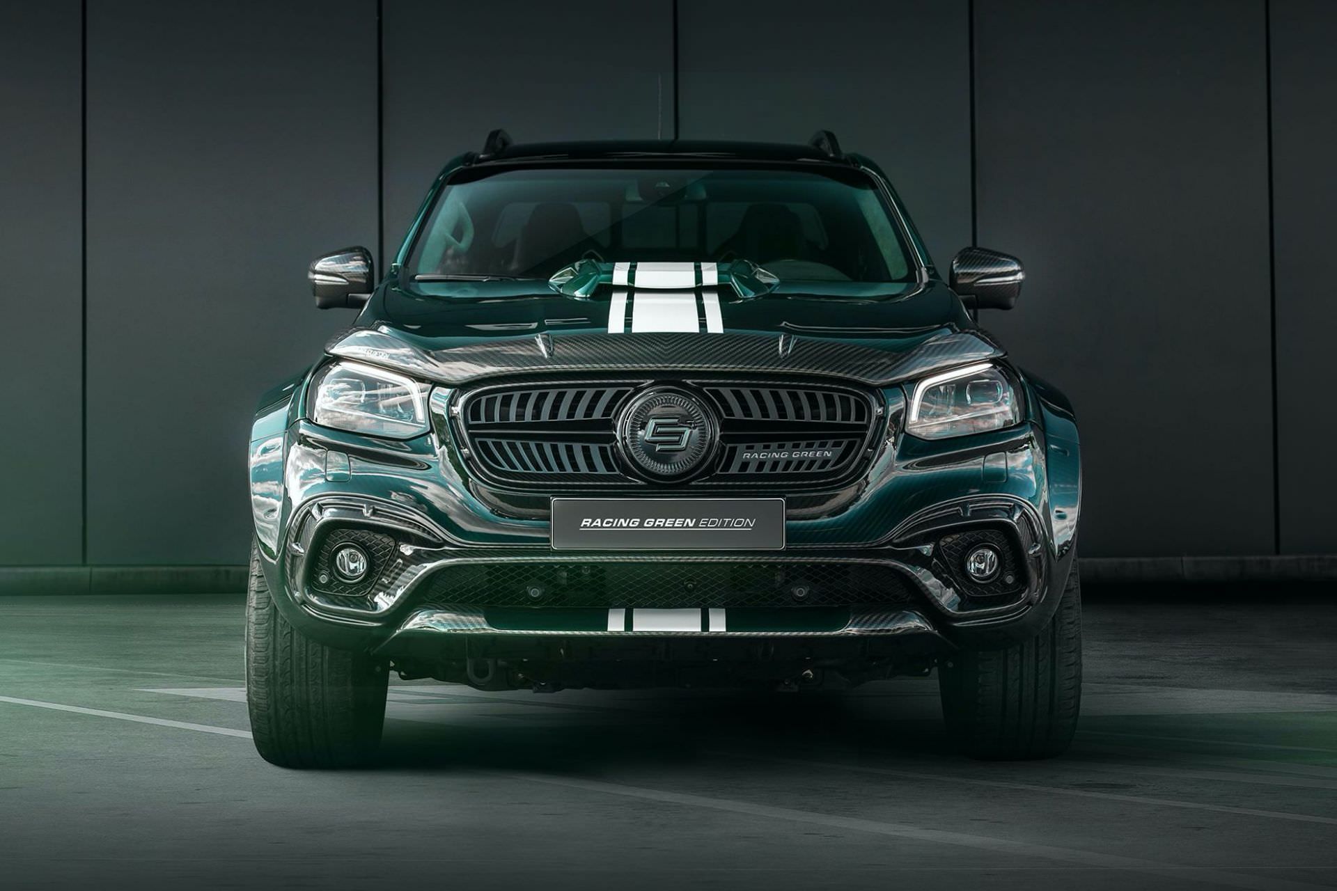 نمای جلو وانت پیکاپ مرسدس بنز کلاس X با تیونینگ کارلکس دیزاین / Carlex Design Mercedes-Benz X-Class و طرح رنگ سبز مسابقه ای