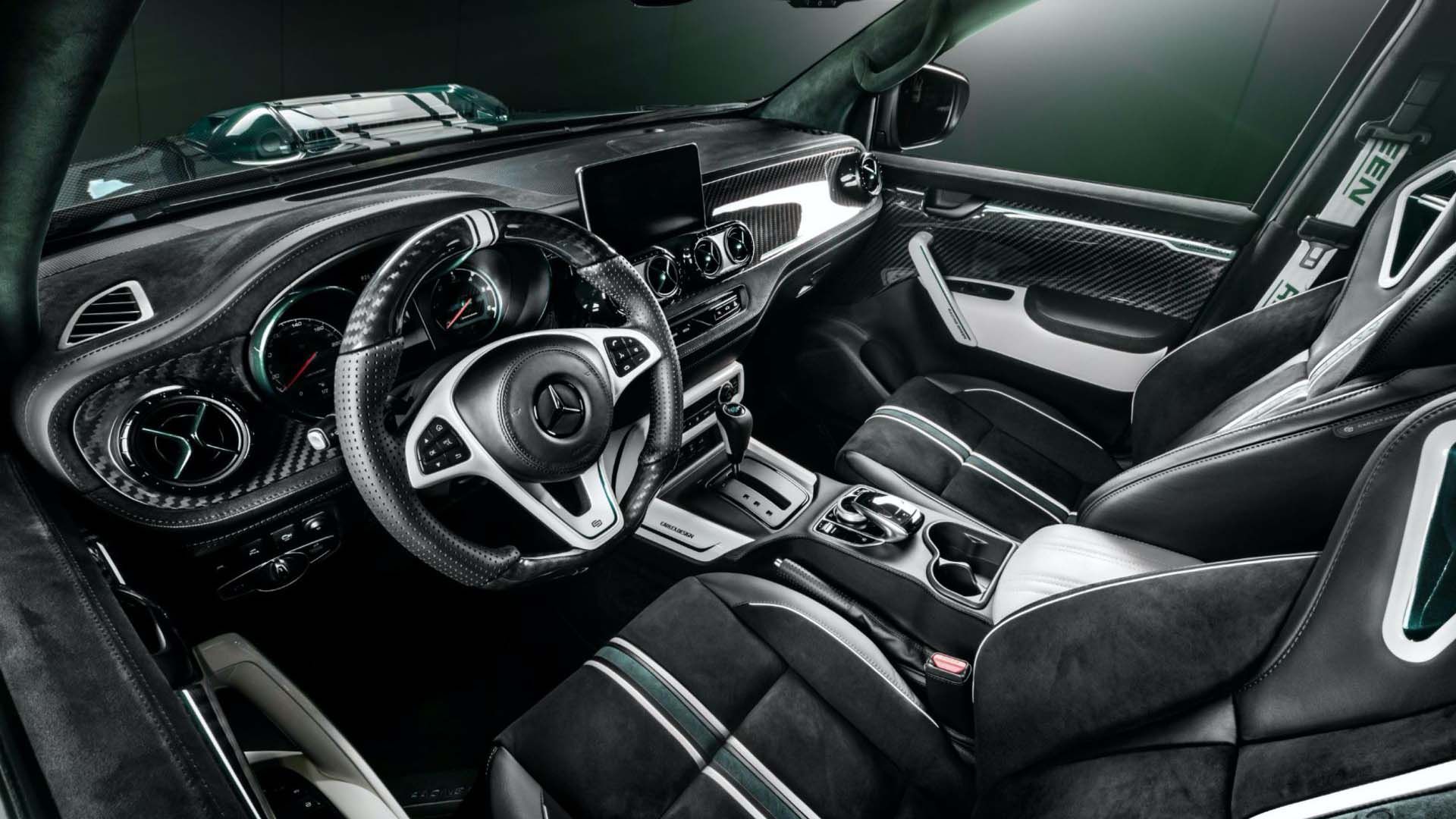 نمای کابین و صندلی جلو وانت پیکاپ مرسدس بنز کلاس X با تیونینگ کارلکس دیزاین / Carlex Design Mercedes-Benz X-Class و طرح رنگ سبز مسابقه ای