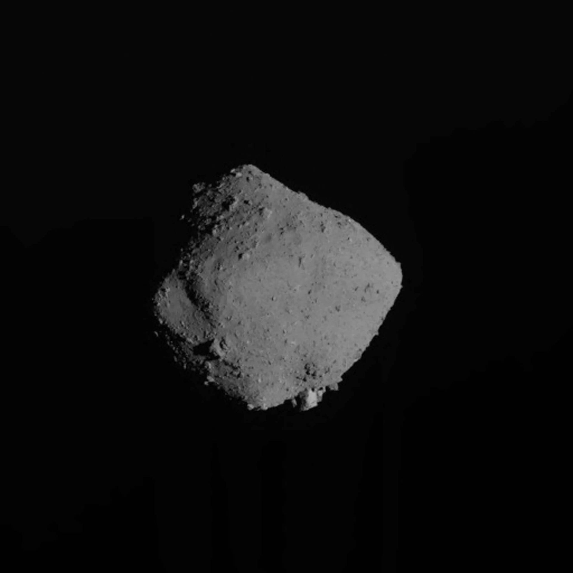 سیارک ریوگو از نگاه هایابوسا 2