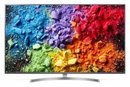 نمای جلو تلویزیون ال‌جی 75SK8100 با صفحه روشن