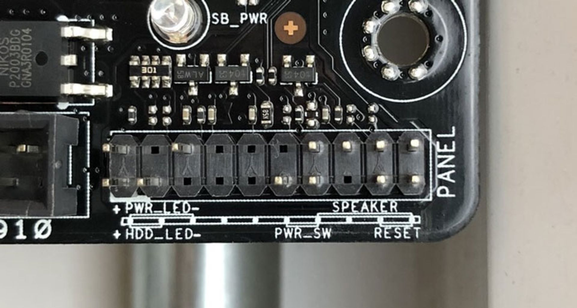  anatomy of MotherBoard/آناتومی مادربرد