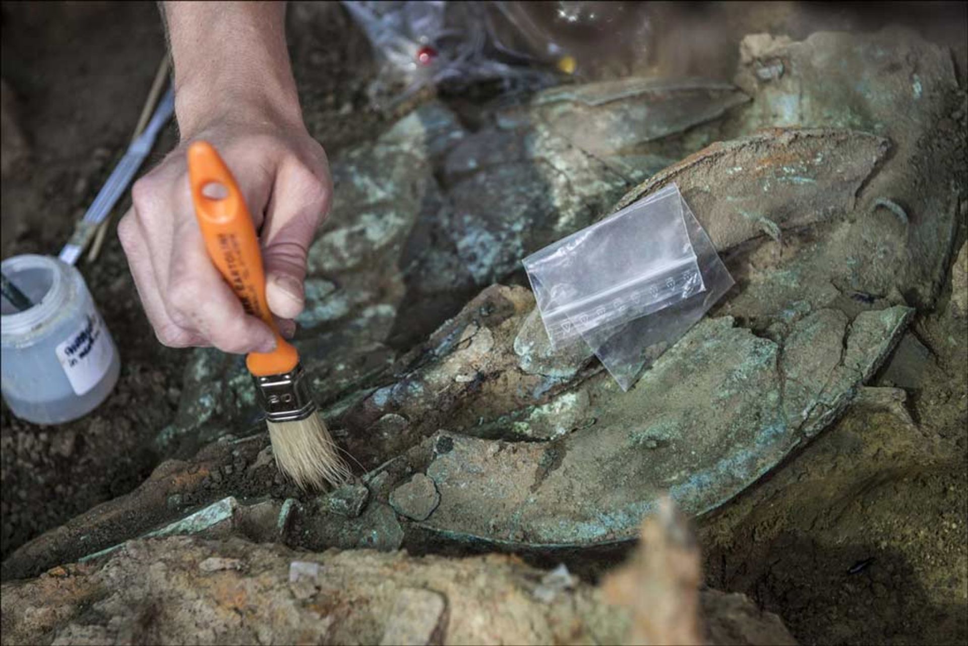 کشف یک مقبره اسرارآمیز عصر‌ آهن در ایتالیا