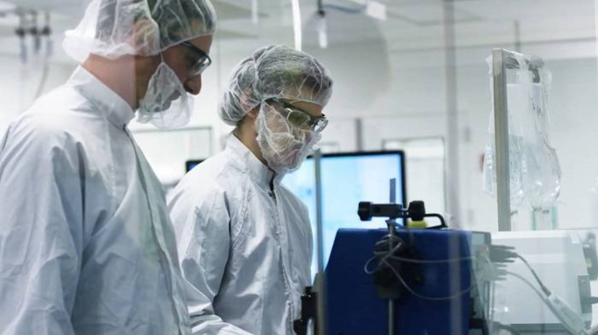 پژوهشگران واکسن کرونا