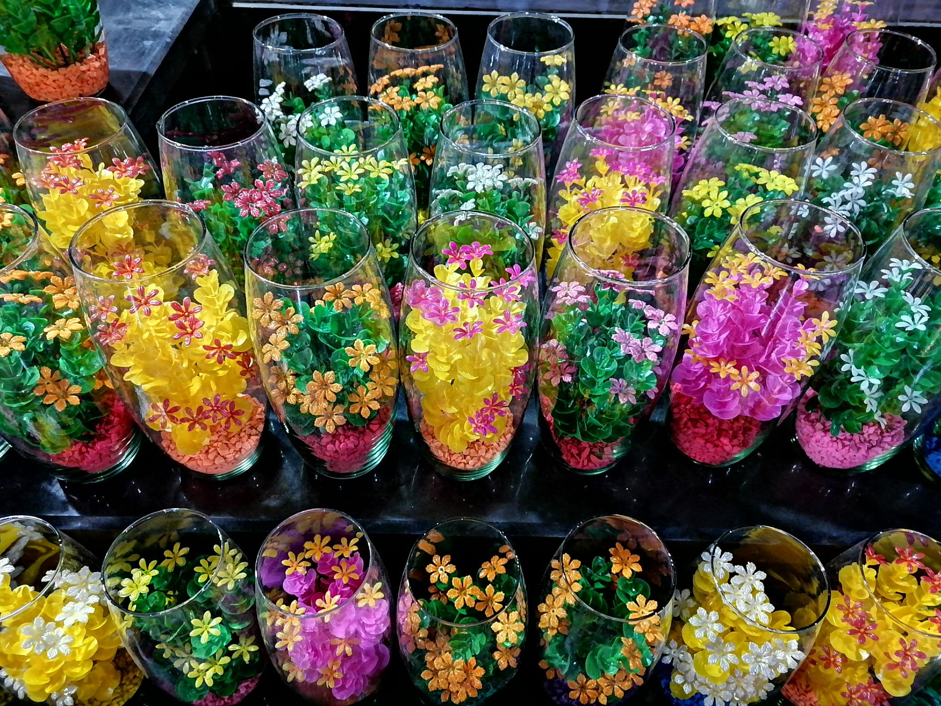 نمونه‌عکس‌ Y9s در طول شب