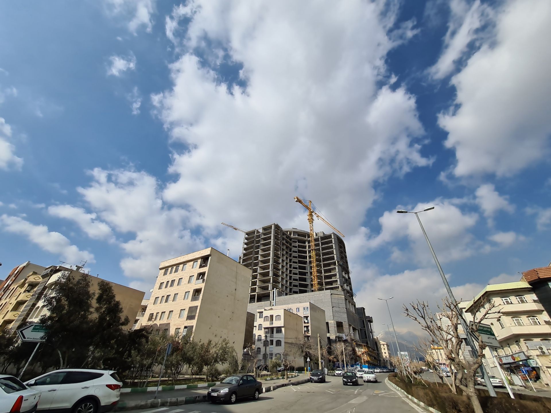 Galaxy S20 Ultra - Bright Light - 0.5x