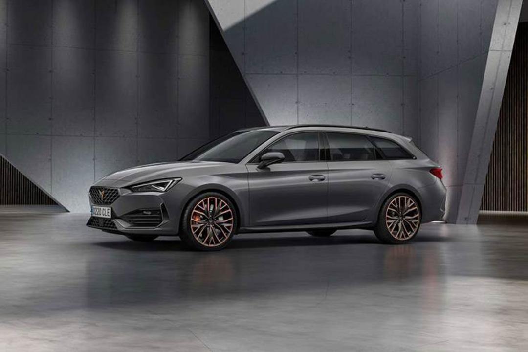 seat Cupra Leon ST / سئات کوپرا لئون