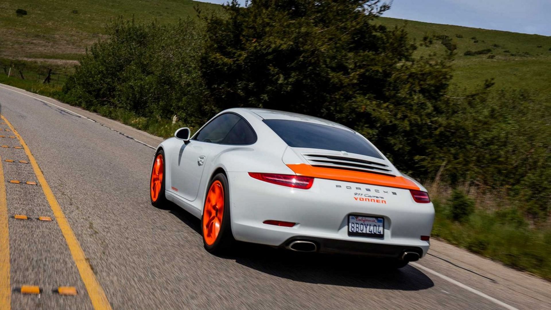 Porsche 911 Hybrid By Vonnen and KMR