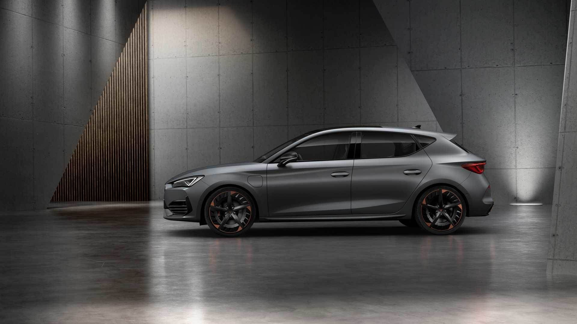 2021 seat Cupra Leon / سئات کوپرا لئون