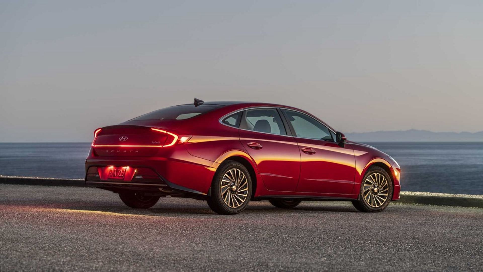 2020 Hyundai Sonata Hybrid