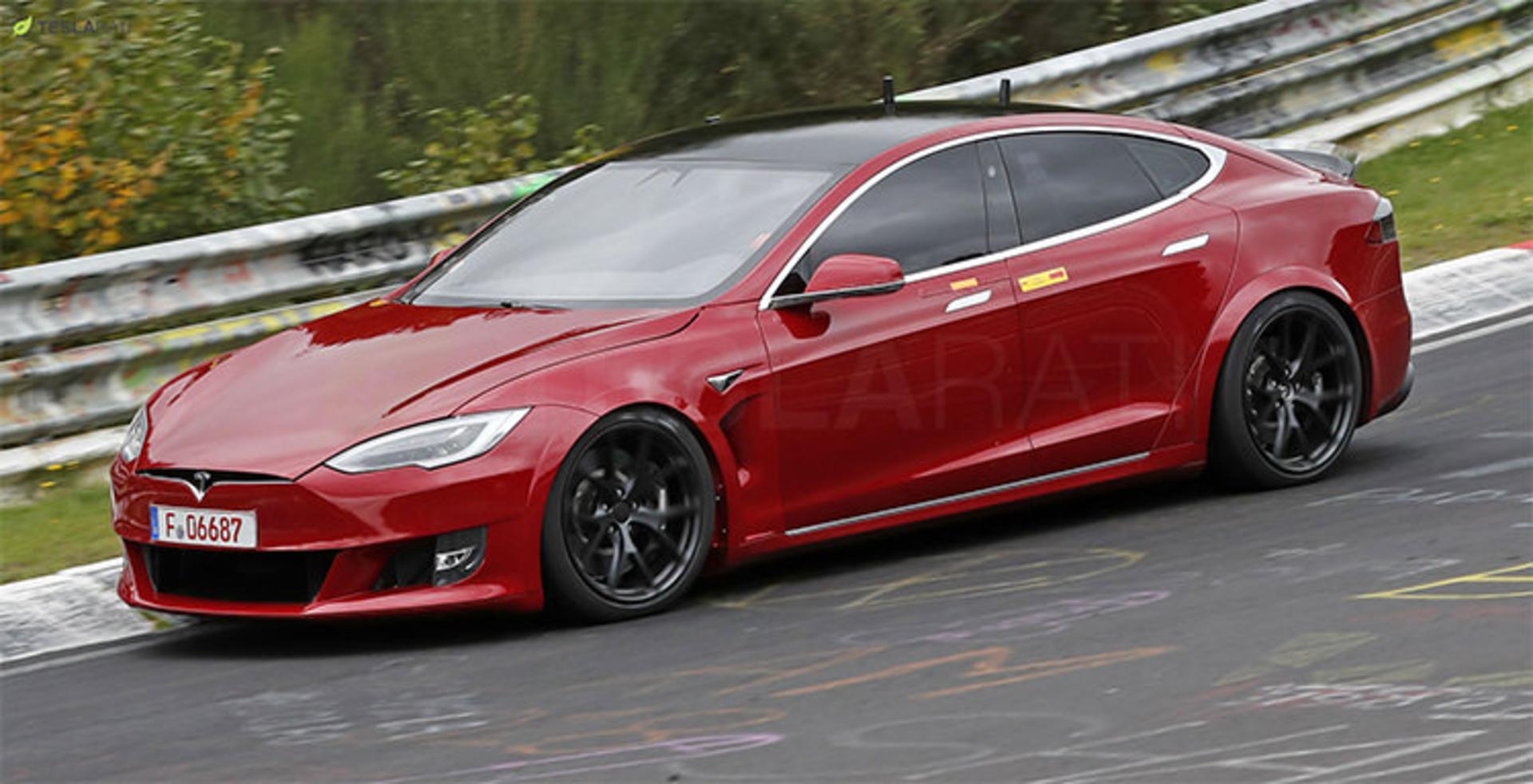 Tesla Model S Plaid