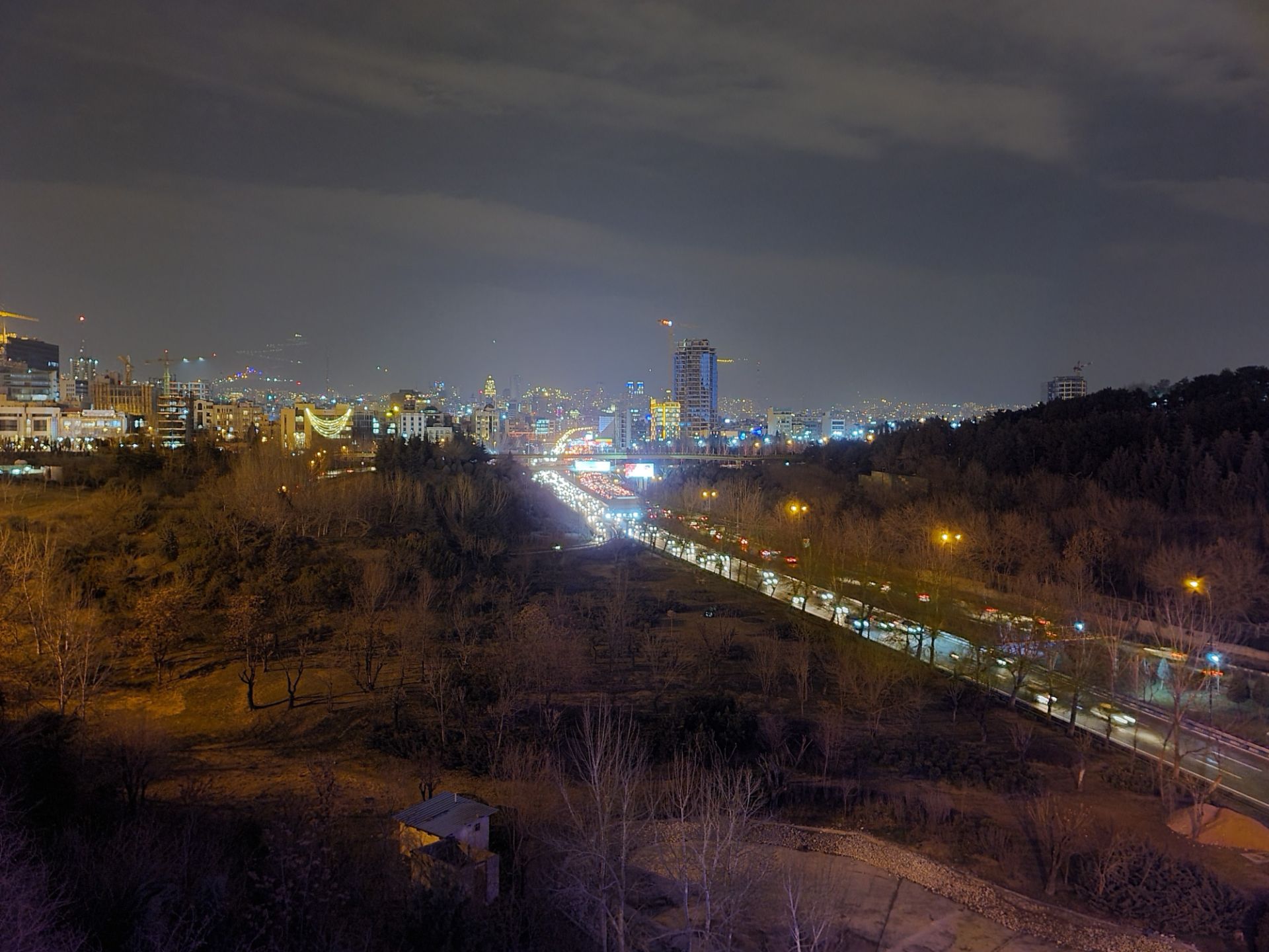 Galaxy S20 Ultra Sample Low Light