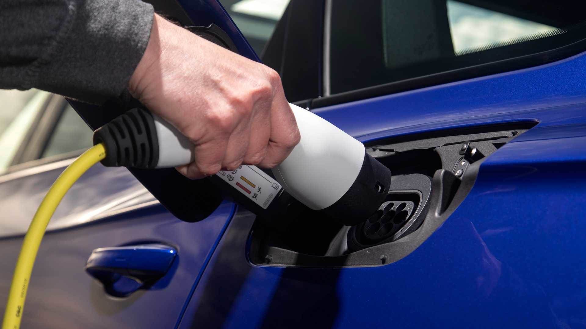 Volkswagen Touareg R / فولکس واگن توارگ آر