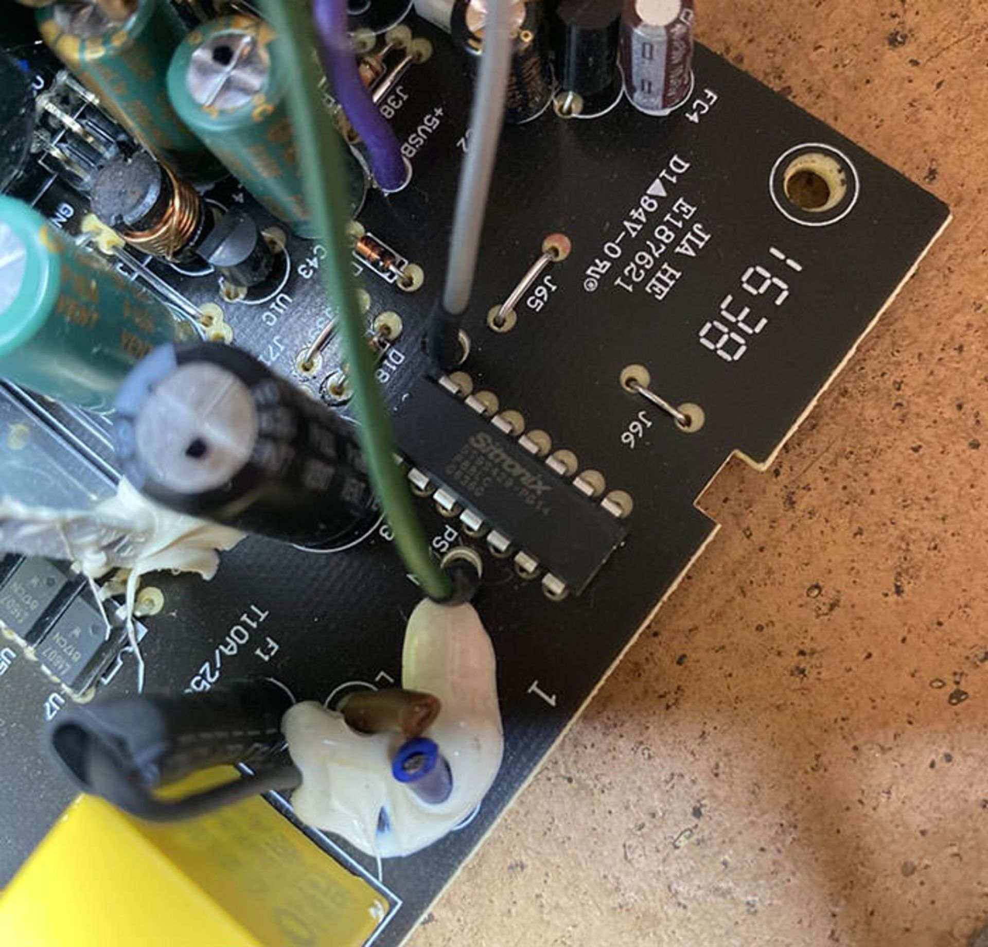 آناتومی منبع تغذیه PSU