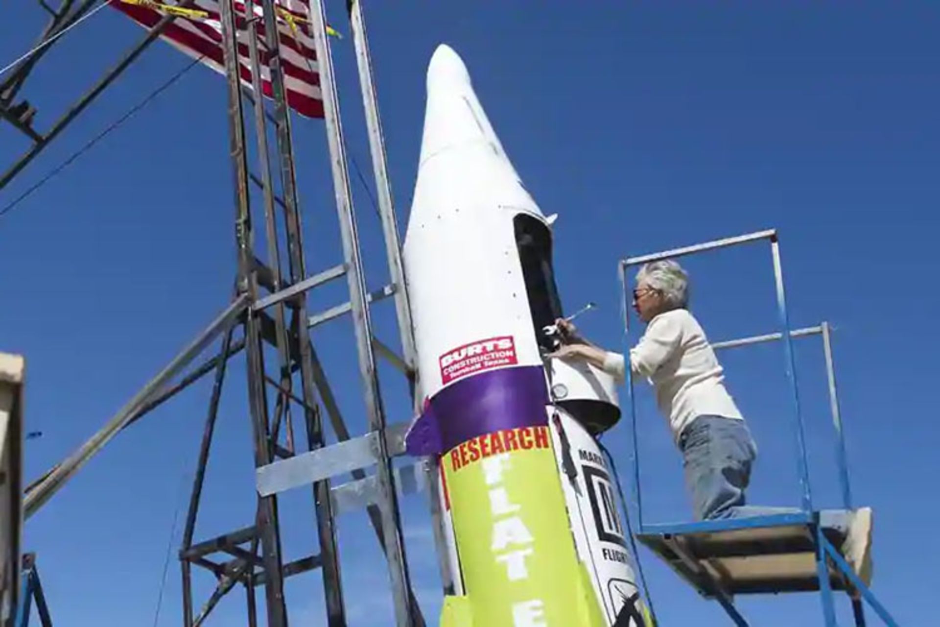 مایک هیوز / Mike Hughes