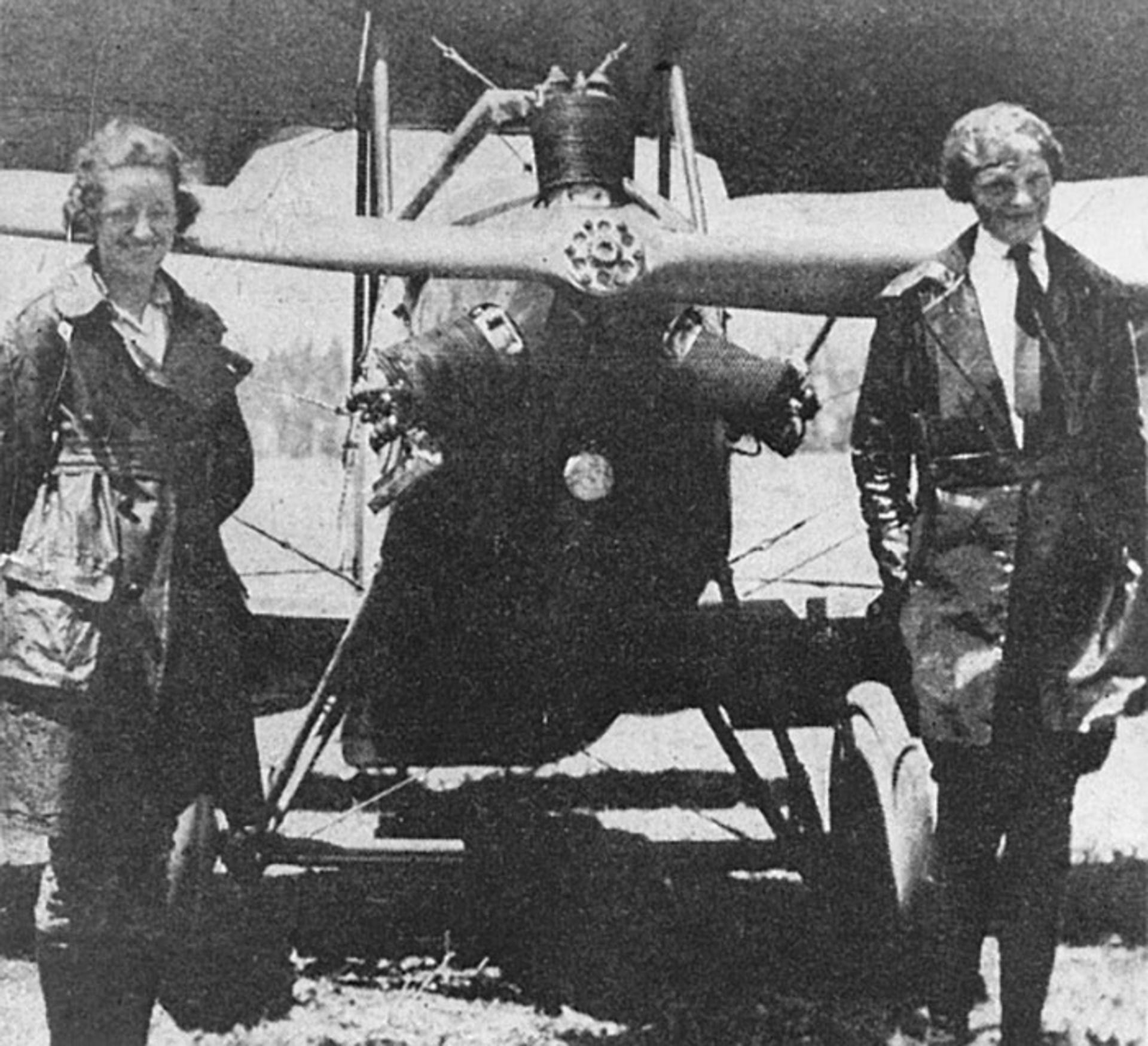 آملیا ارهارت / Amelia Earhart