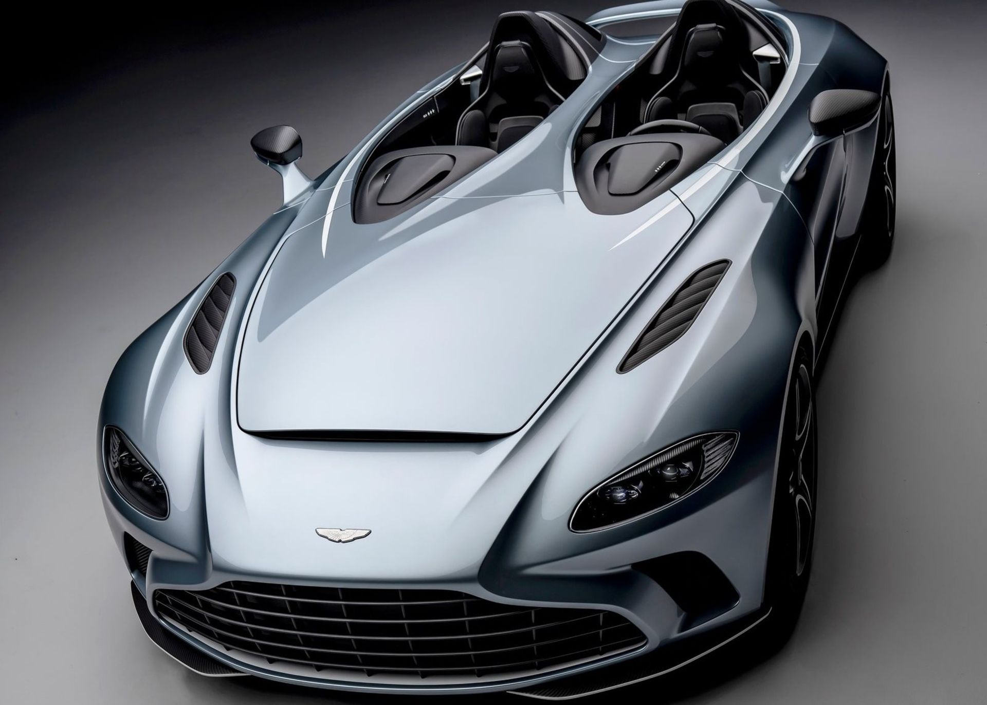 Aston Martin V12 Speedster new