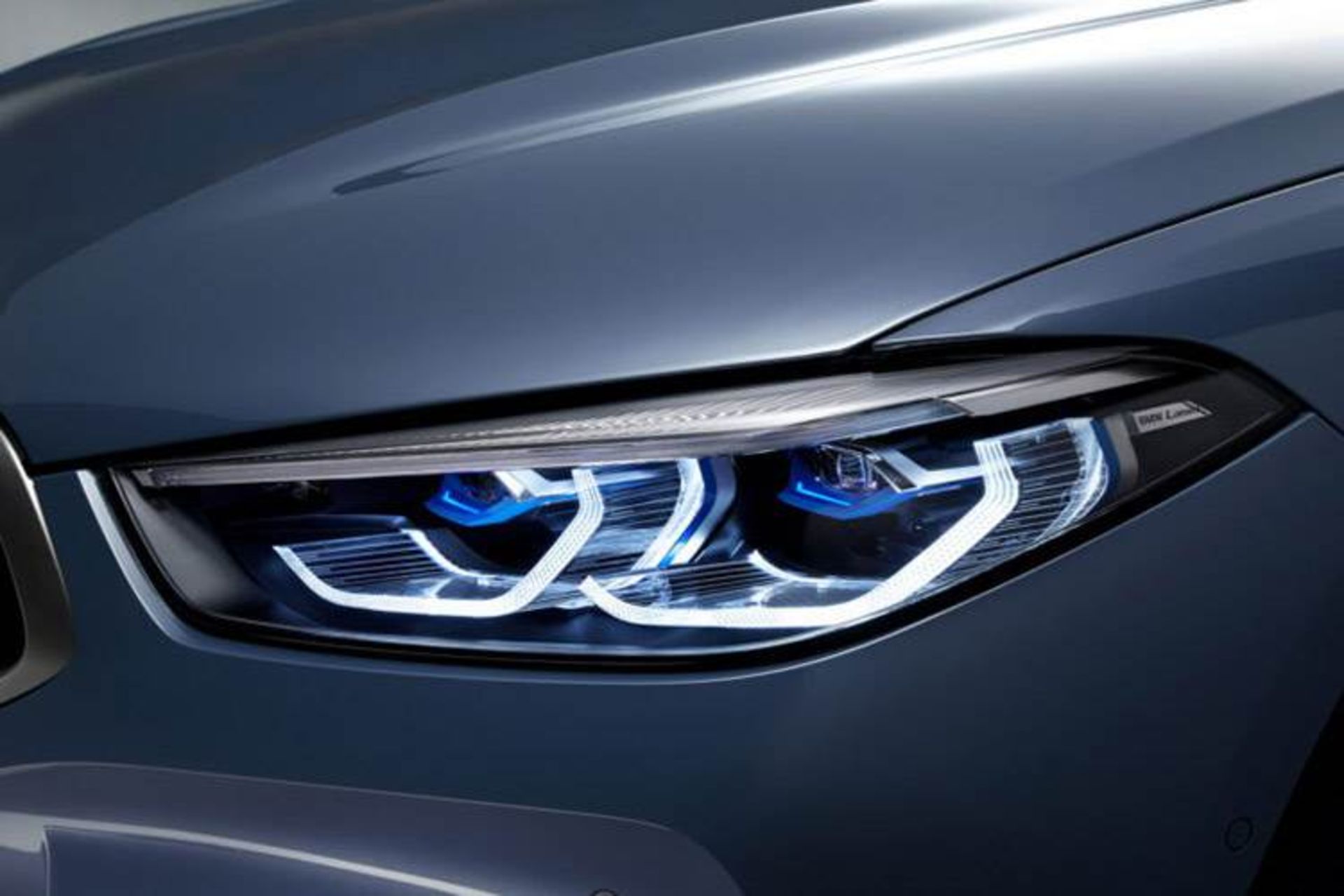 BMW Headlight / چراغ جلو بی ام و