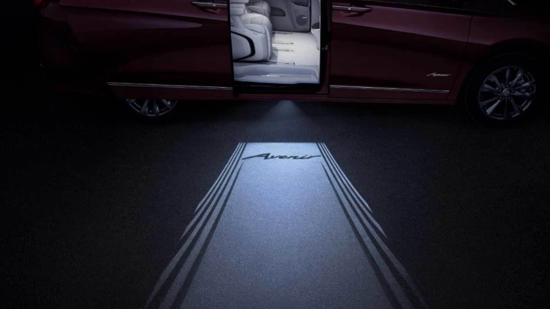 Buick GL8 Avenir / مینی ون بیوک gl8 اونیر