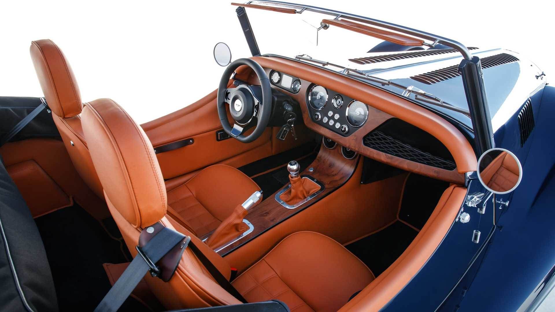 Morgan Plus Four / مورگان پلاس فور