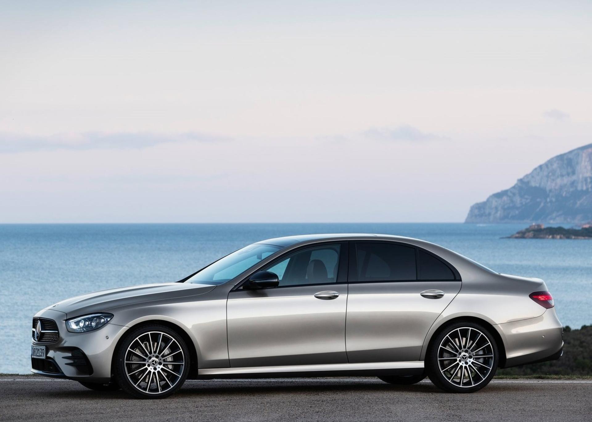  Mercedes Benz E Class