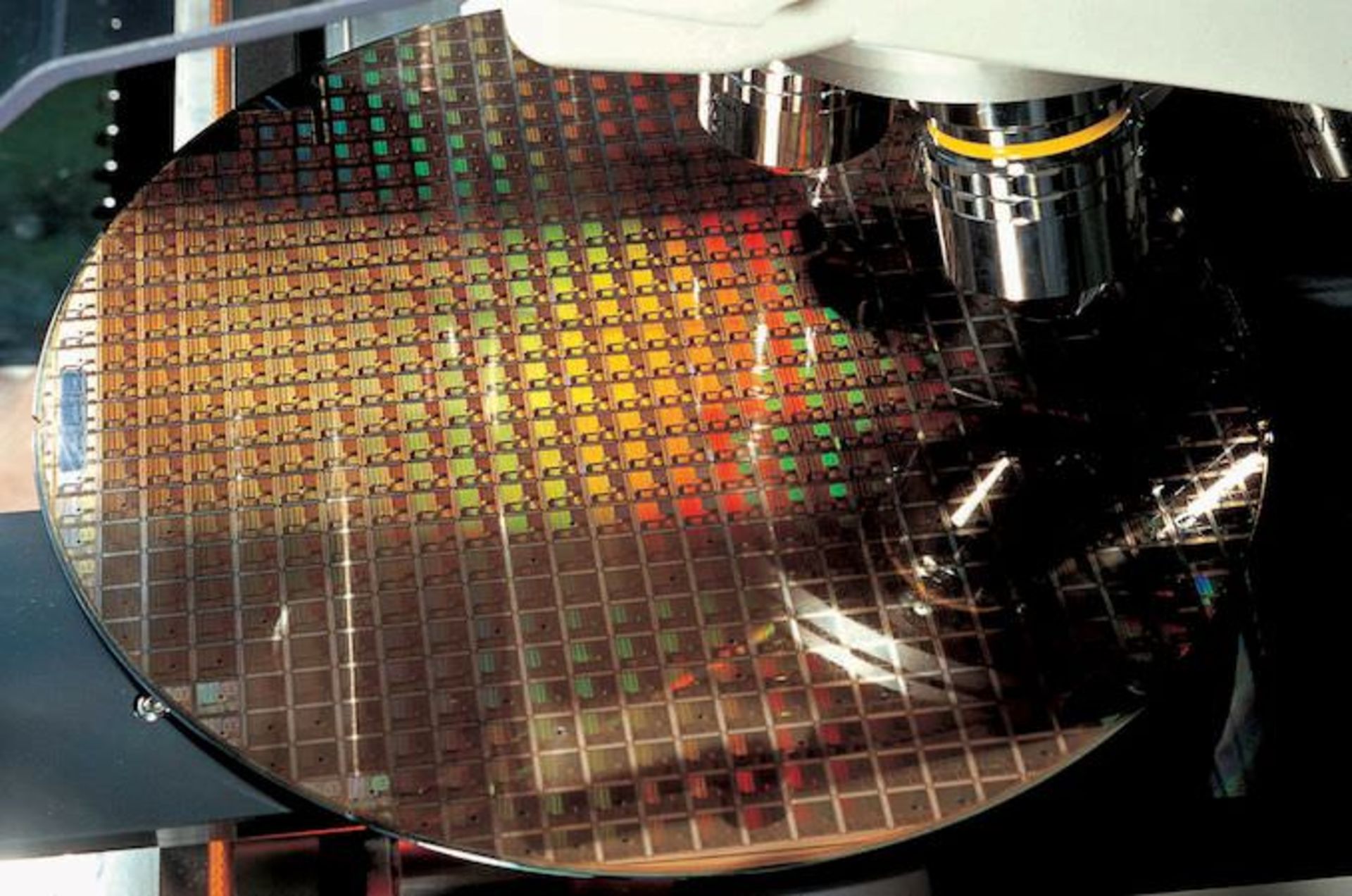 تولید لیتوگرافی 5 نانومتری توسط TSMC