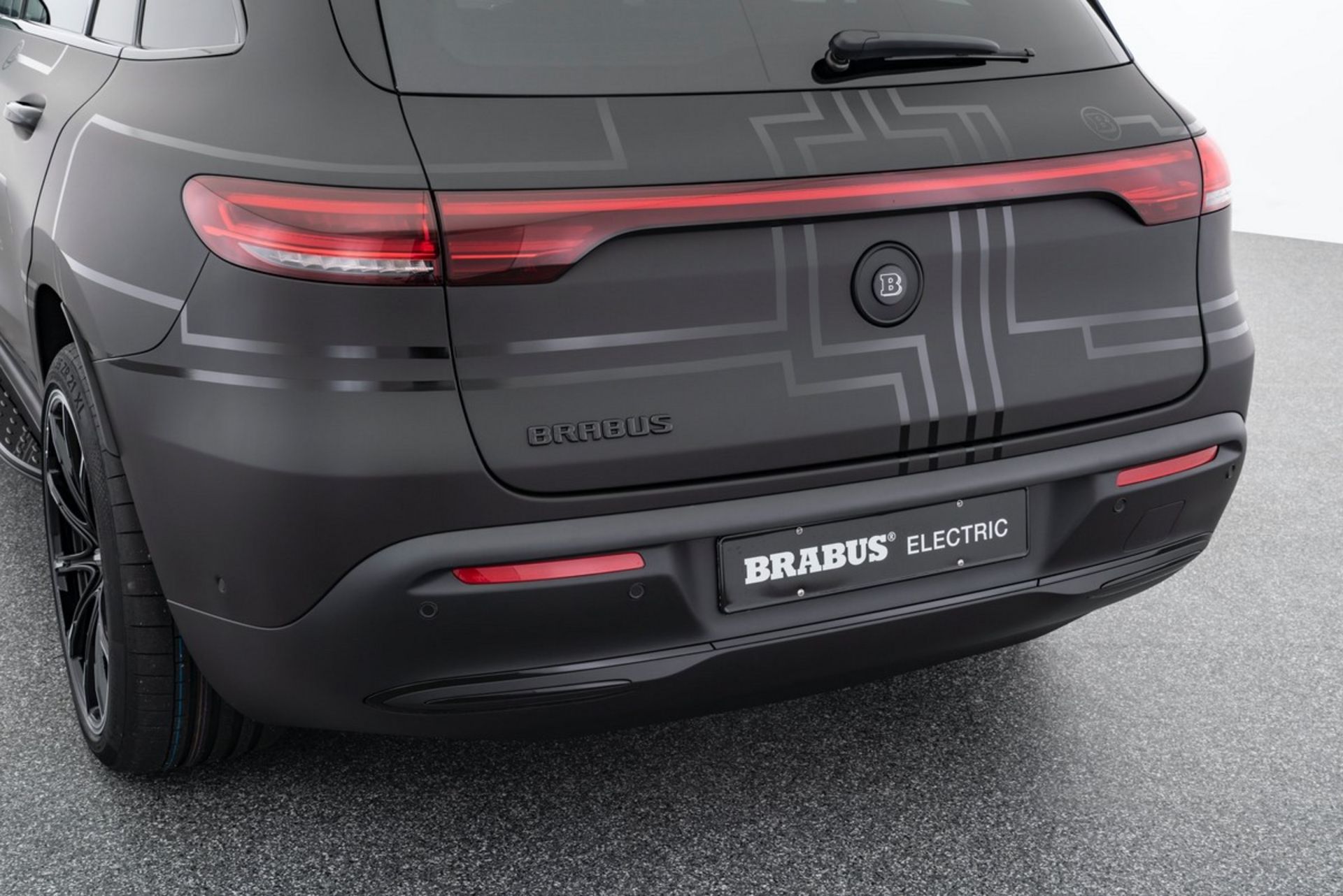 Mercedes Benz EQC tuned by Brabus