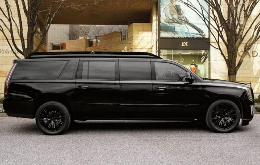Cadillac Escalade ESV by Lexani 