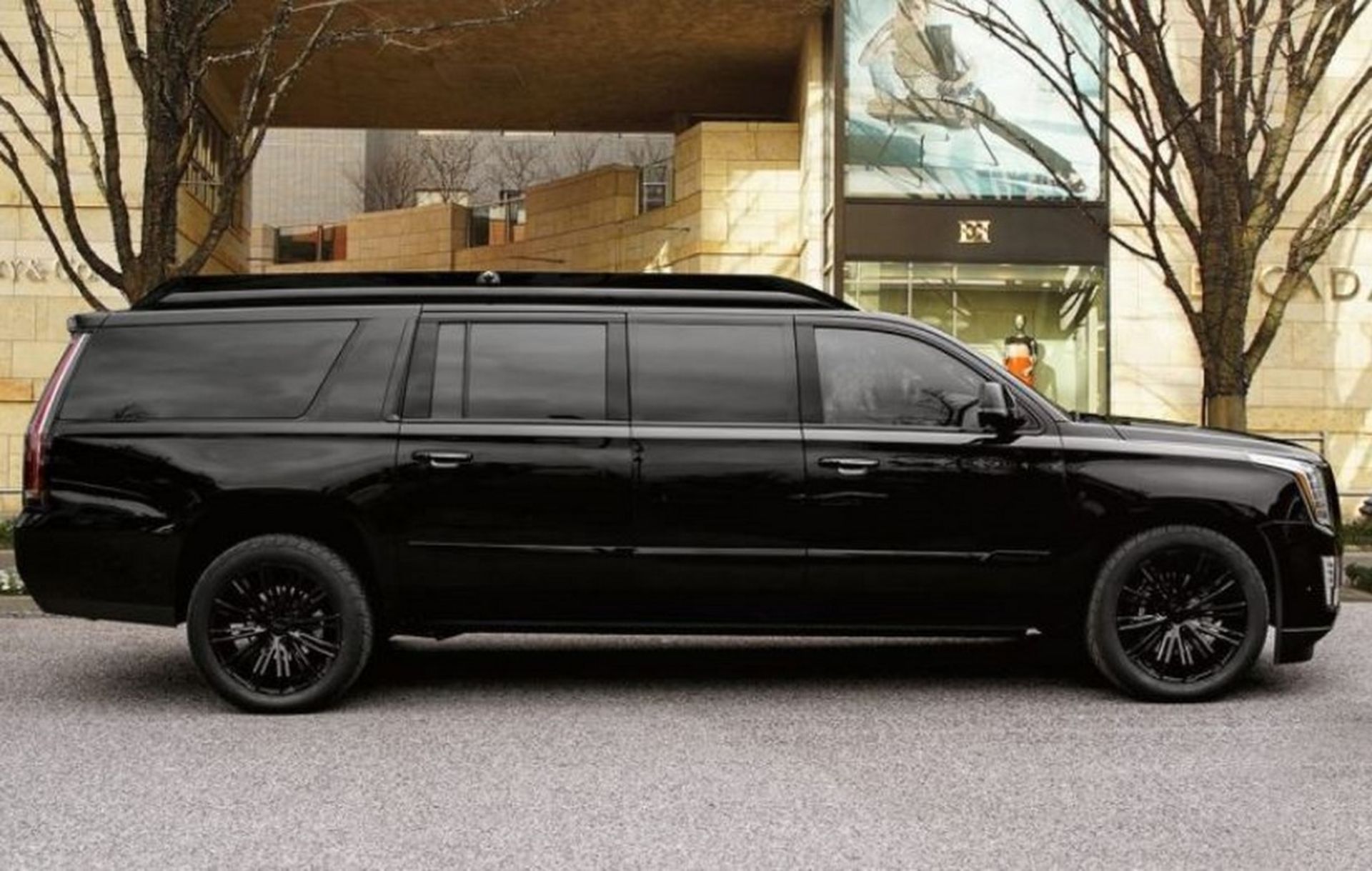 Cadillac Escalade ESV by Lexani 