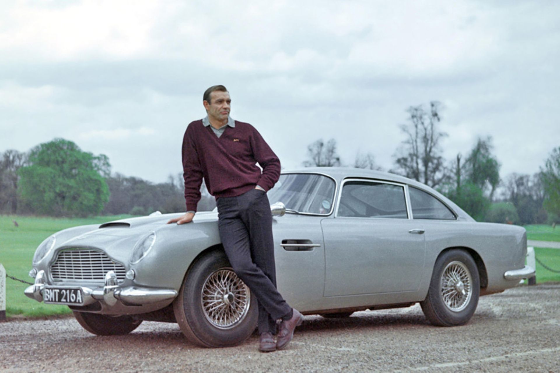   db5 goldfinger  james bond