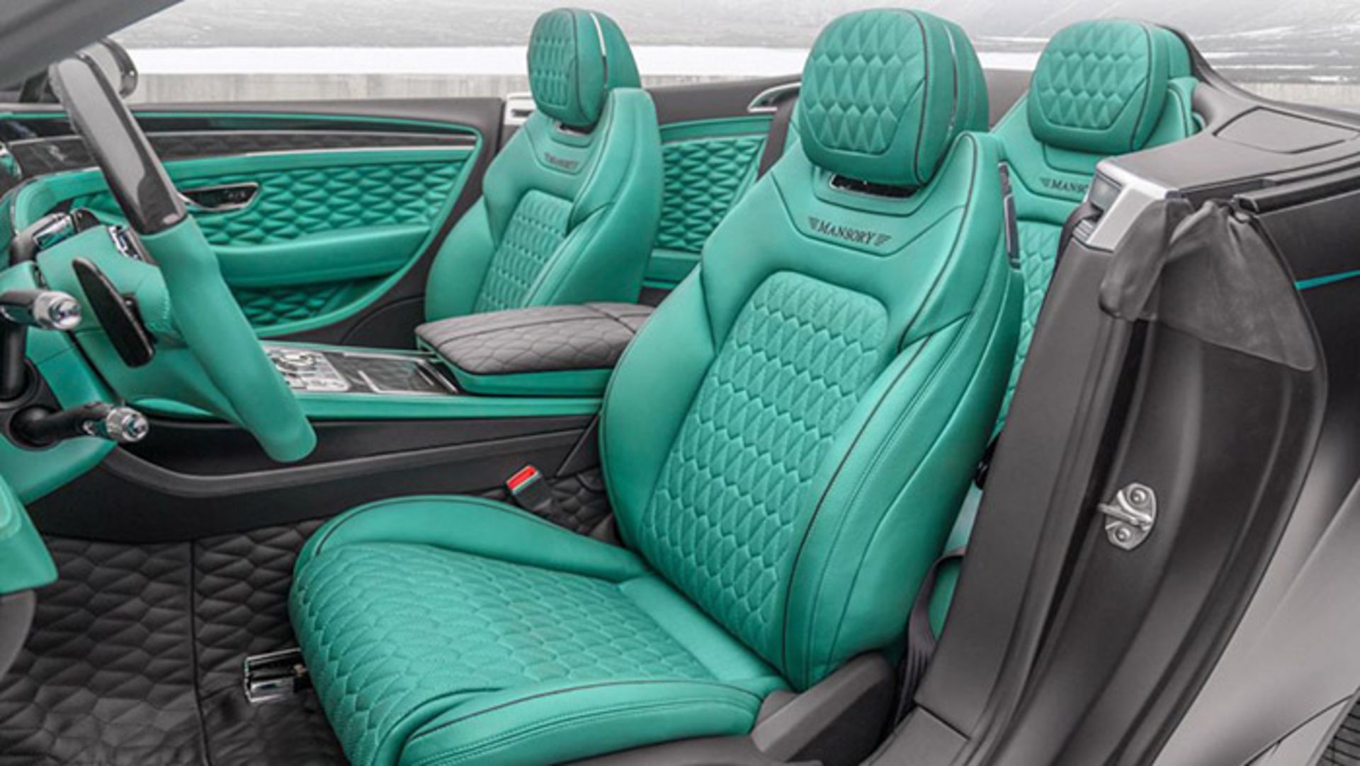 بنتلی کانتیننتال GT V8 منصوری