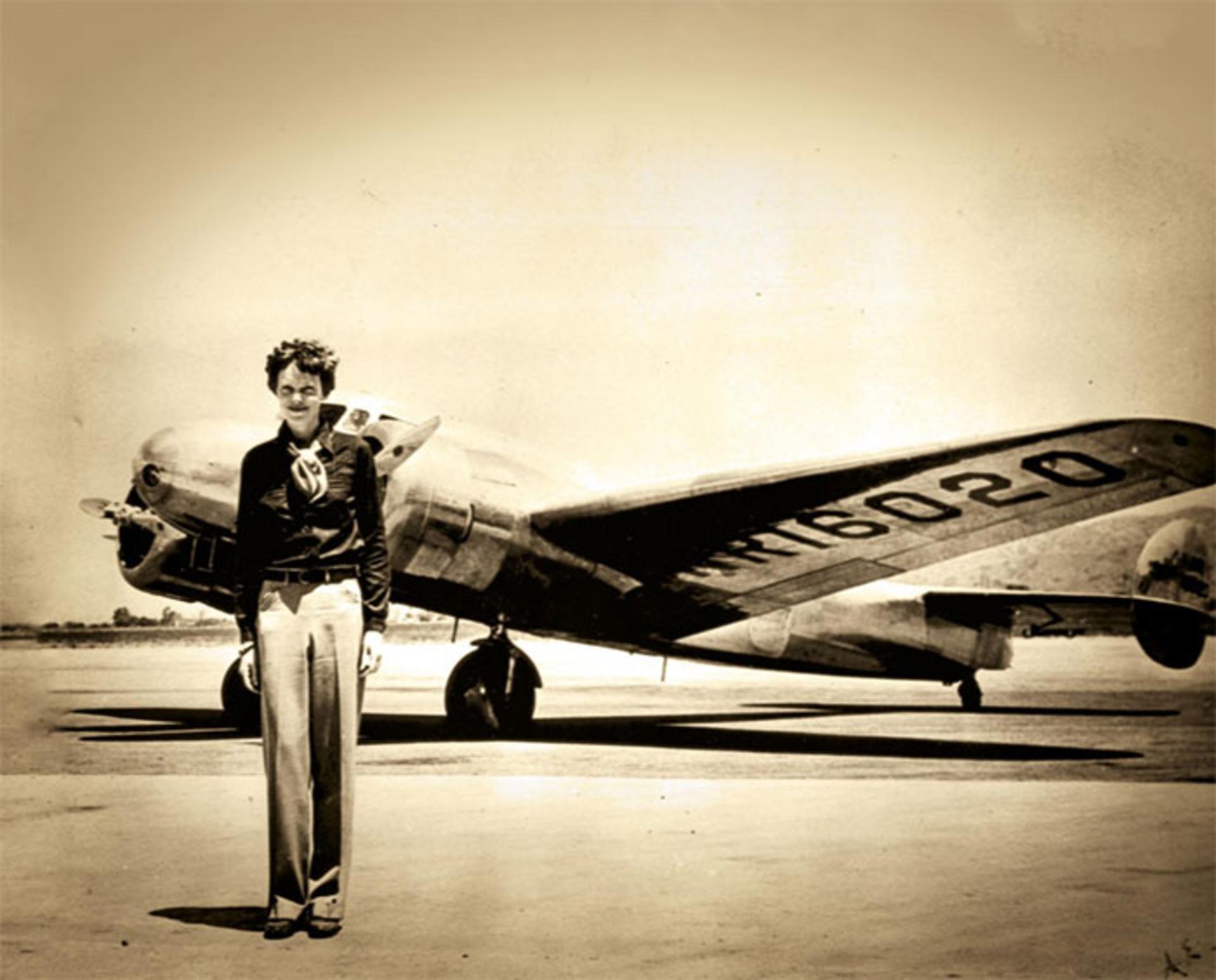 آملیا ارهارت / Amelia Earhart