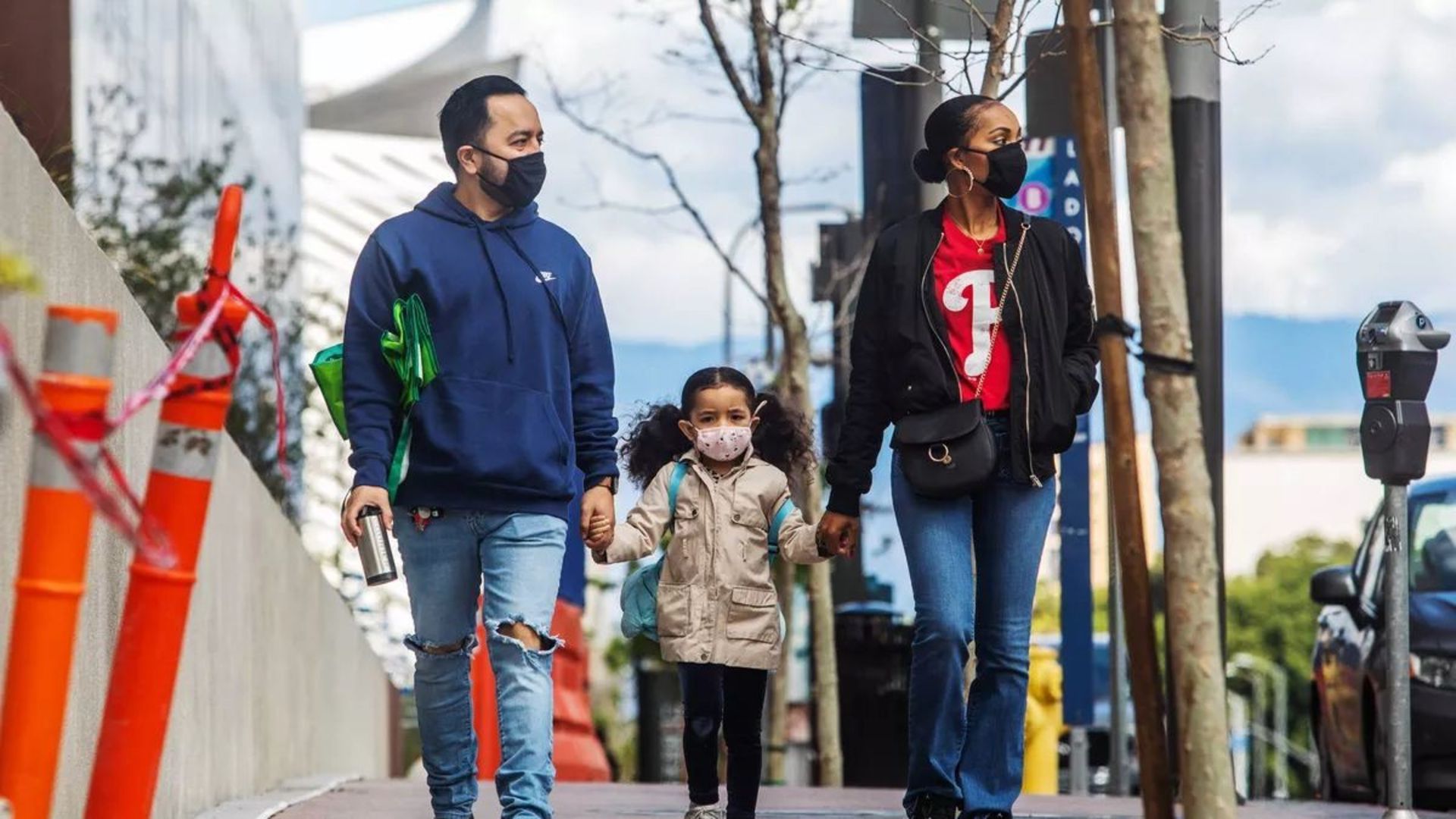 پوشیدن ماسک