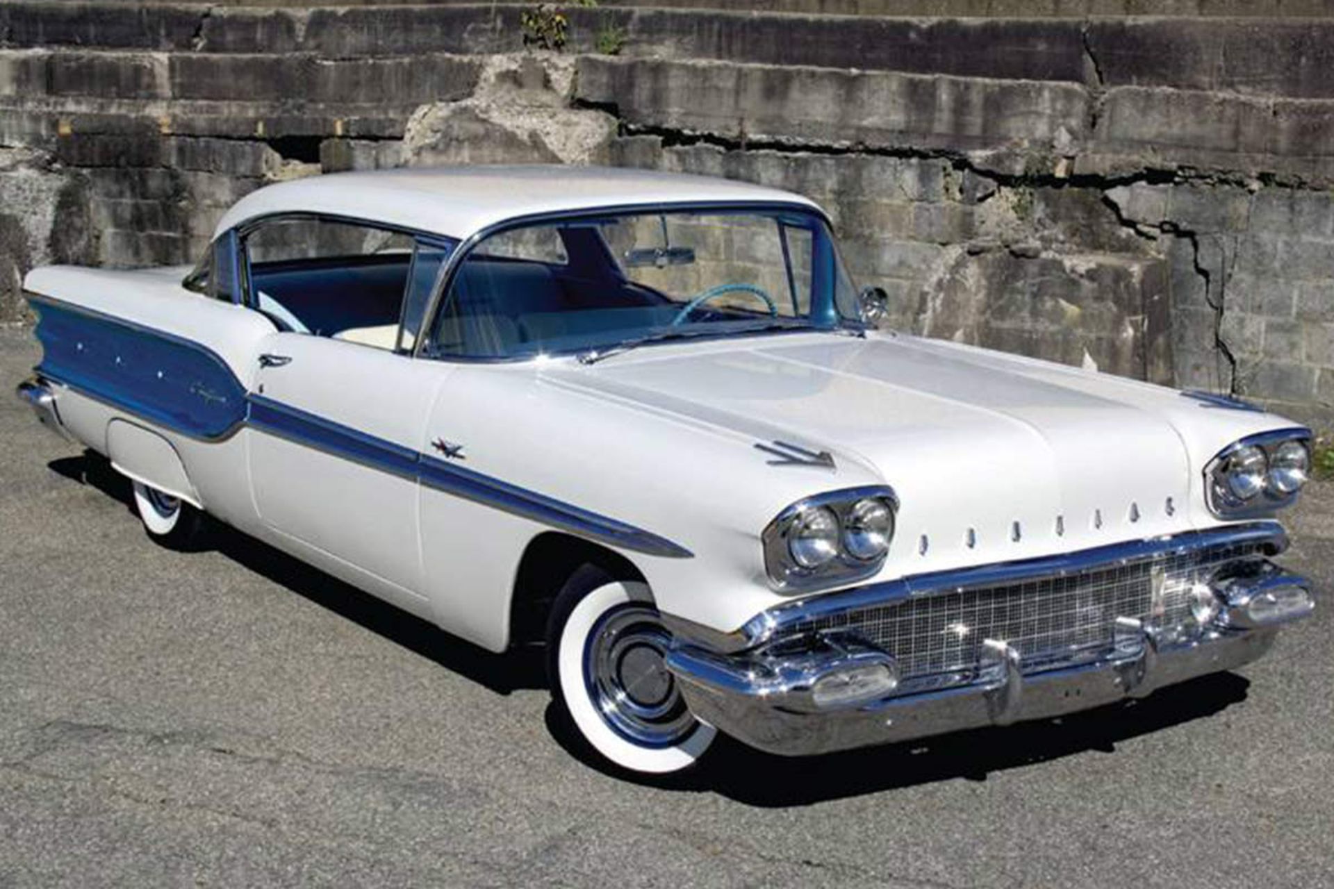 پونیتاک چیف‌تِین