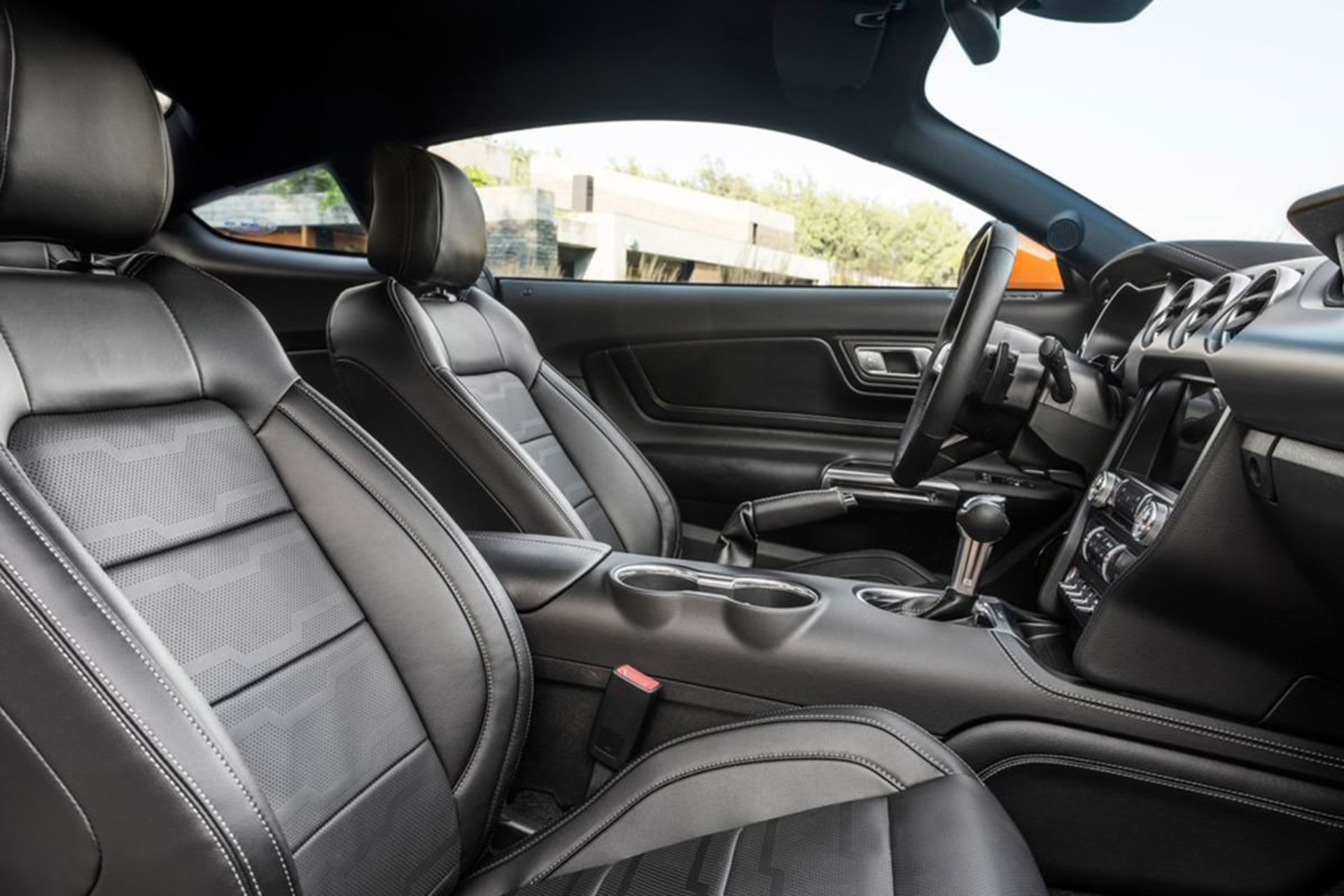 داخل فورد موستانگ