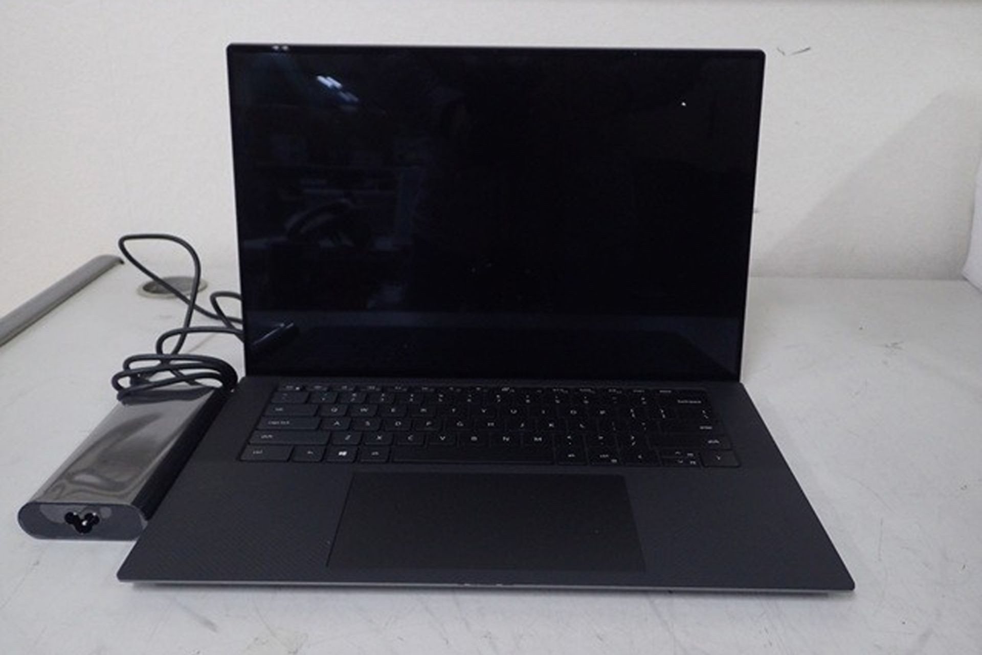 لپ تاپ دل / Dell